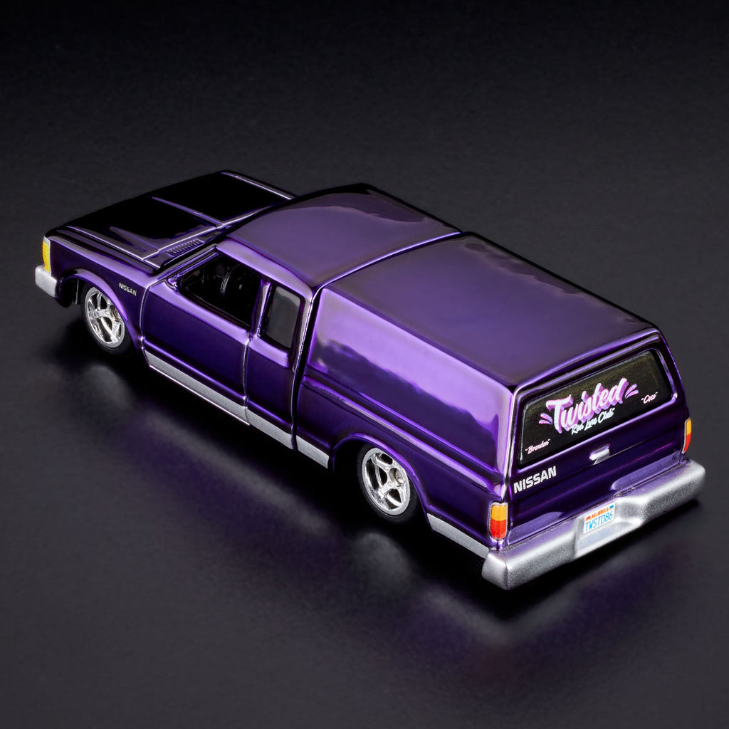 Hot Wheels RLC 1986 Nissan 720 King Cab