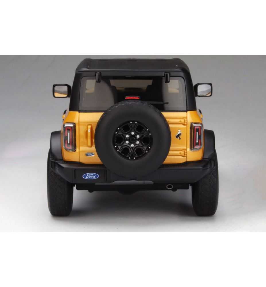 GT Spirit 2021 Ford Bronco Wildtrak Cyber Orange Metallic US044 1:18
