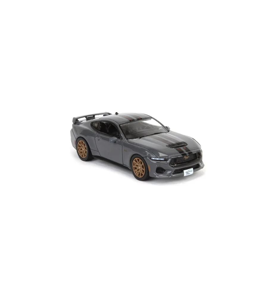 Greenlight Showroom Floor 2024 Ford Mustang GT 1:64