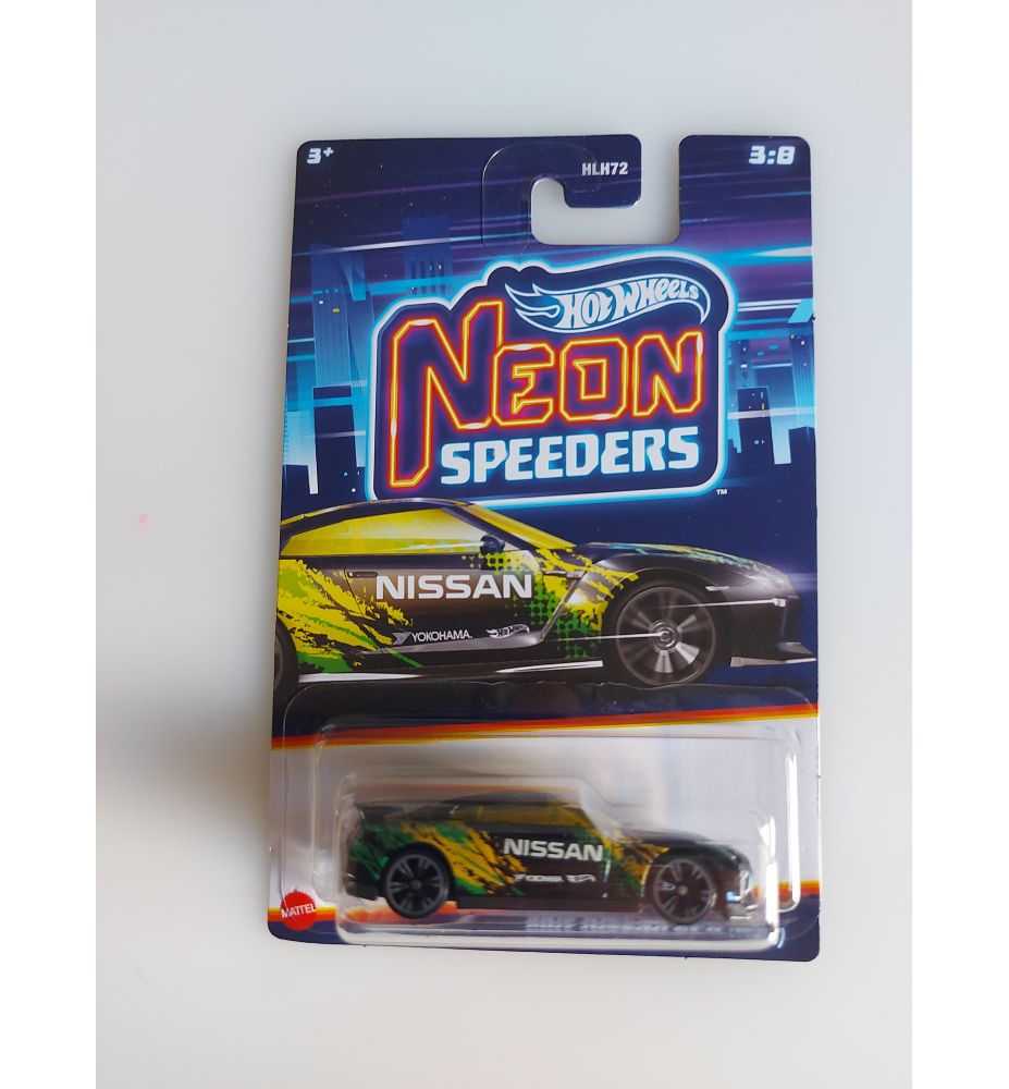 Hot Wheels Silver Series Neon Speeders 2017 Nissan GT-R (R35) (3/8)