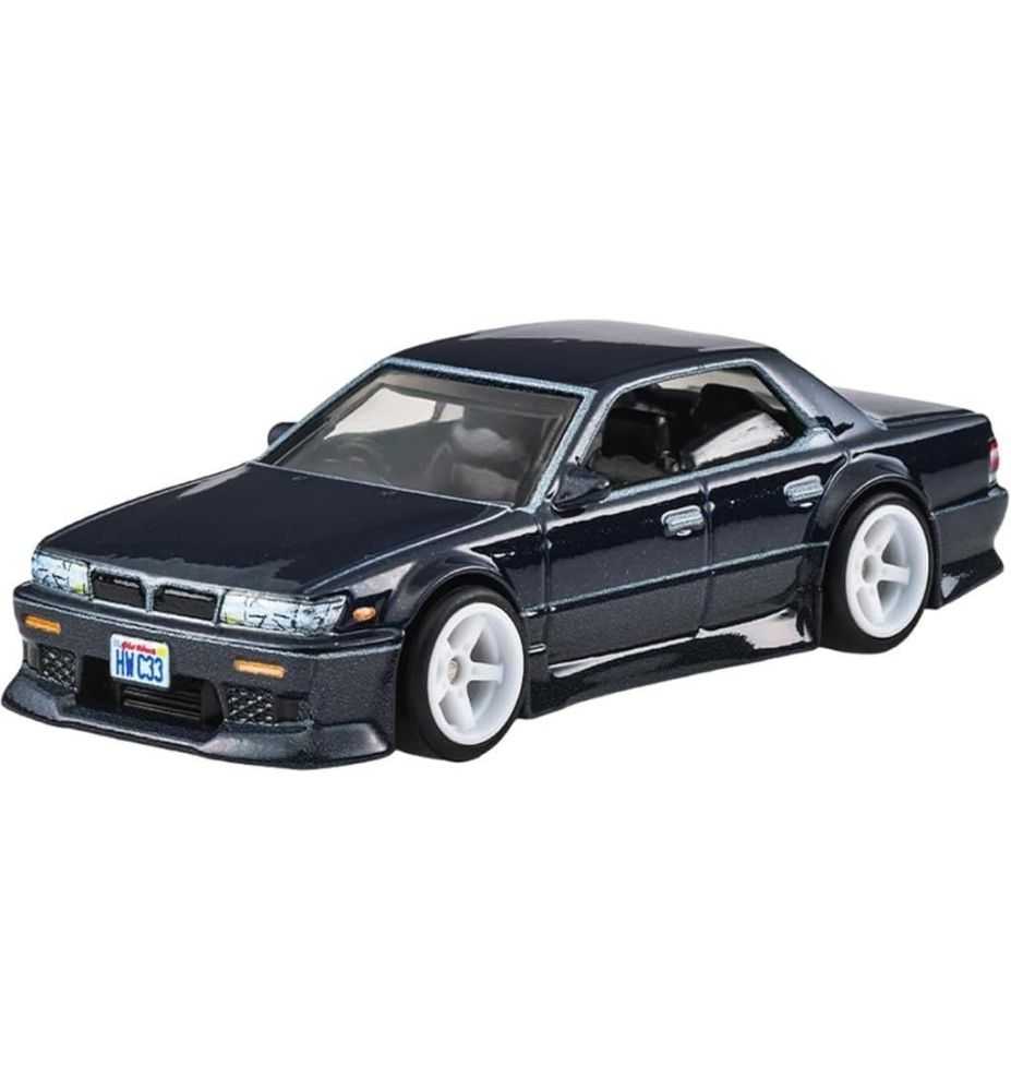 Hot Wheels Premium Boulevard Nissan Laurel C33