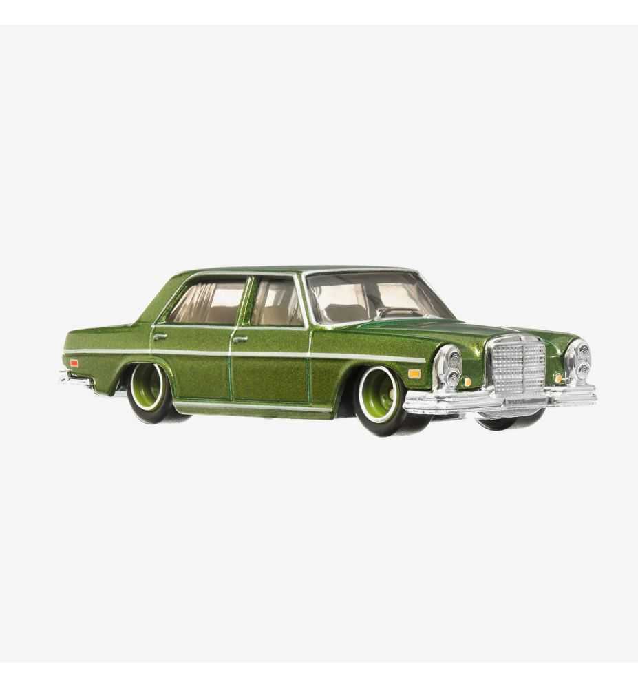 Hot Wheels Premium Car Culture Circuit Legends '71 Mercedes-Benz 280 SEL 4.5