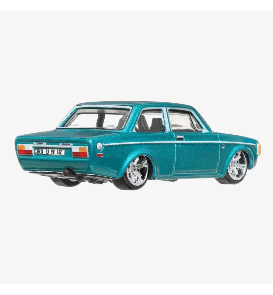 Hot Wheels Premium Car Culture Circuit Legends '74 Volvo 142 GL