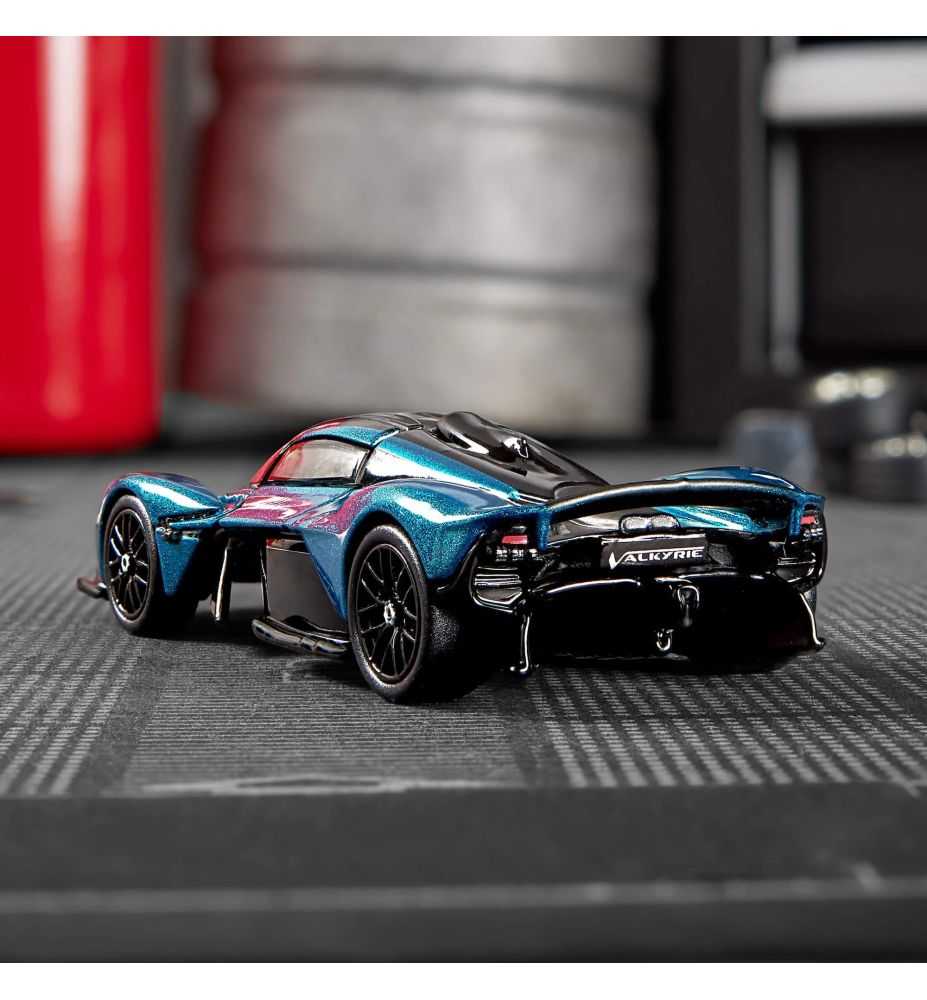 Hot Wheels RLC Elite 64 Aston Martin Valkyrie