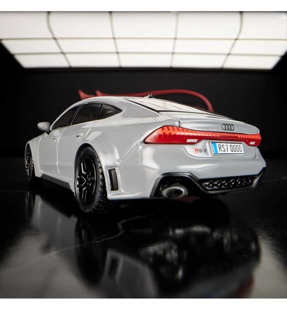 Hot Wheels RLC Elite 64 Series '21 Audi RS 7 Sportback