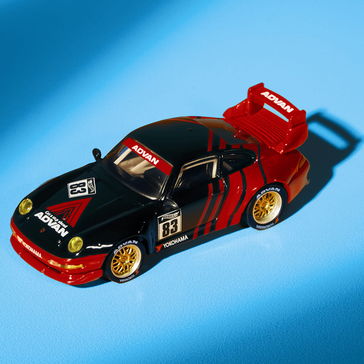 Hot Wheels Elite 64 Porsche 911 GT2 EVO 993 HWR94