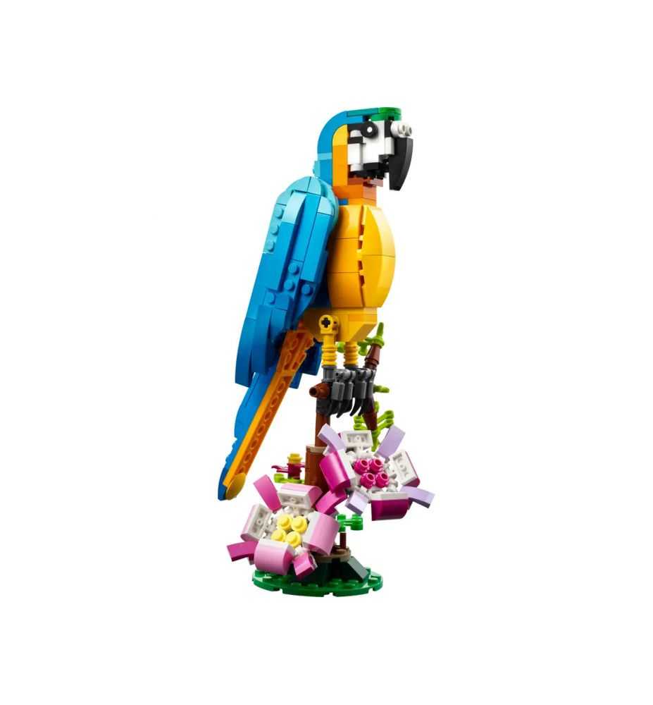 LEGO Creator 3-in-1 31136 Exotic Parrot