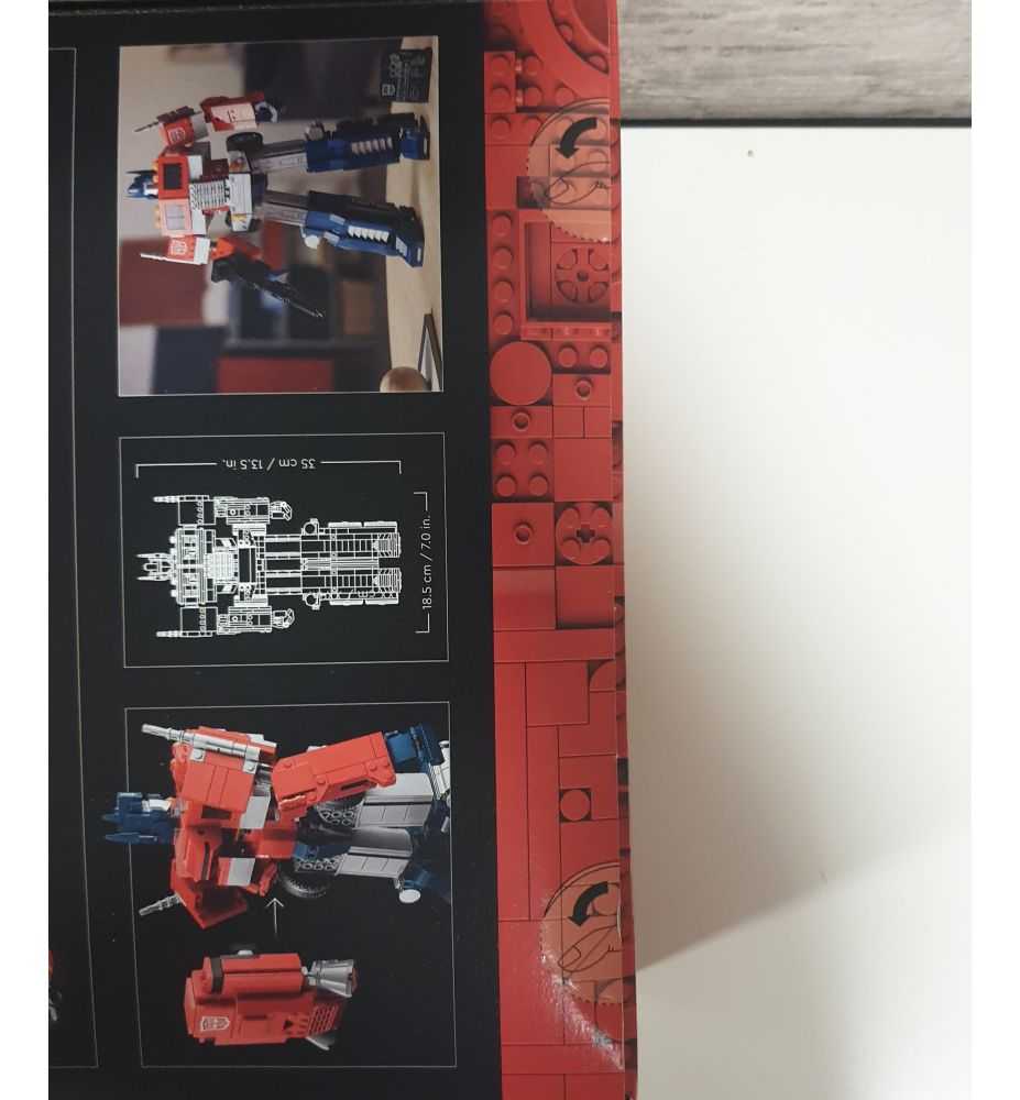 LEGO Icons 10302 Optimus Prime