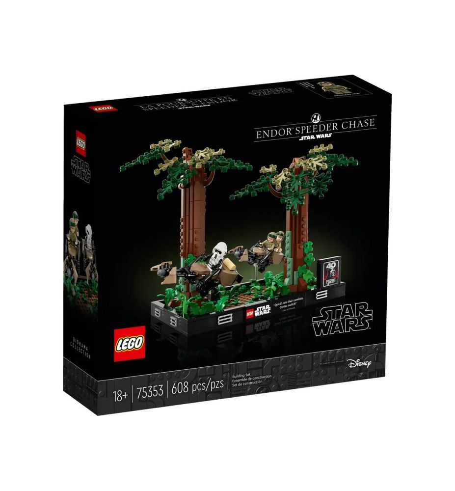 LEGO Star Wars 75353 Endor Speeder Chase Diorama