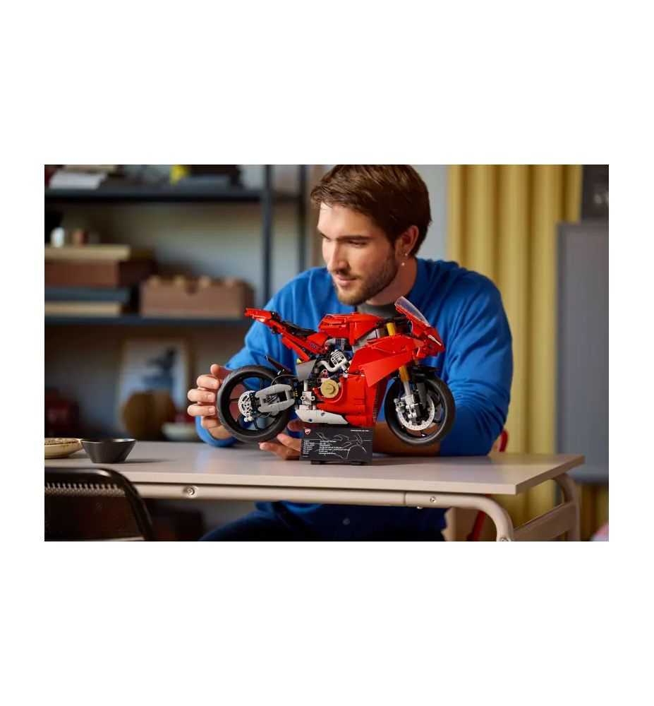 LEGO Technic 42202 Ducati Panigale V4 S Motorcycle