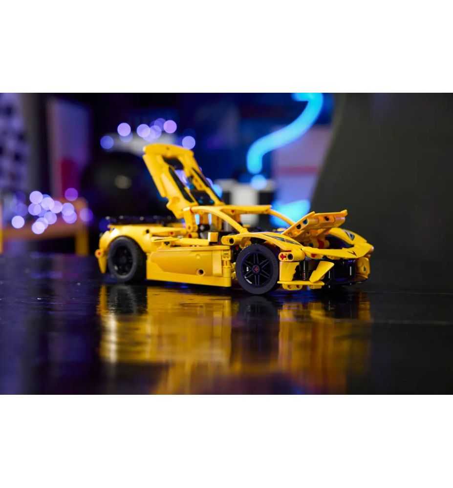 LEGO Technic 42205 Chevrolet Corvette Stingray