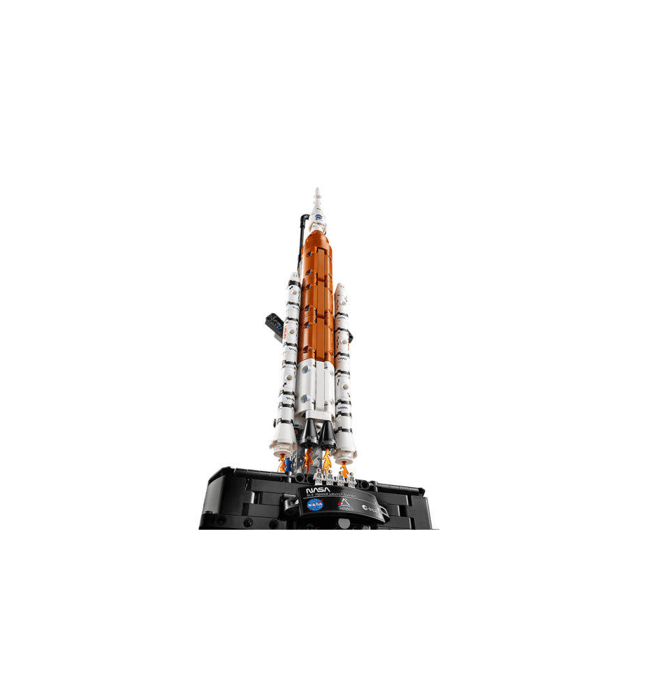 LEGO Technic 42221 NASA Artemis Space Launch System Rocket