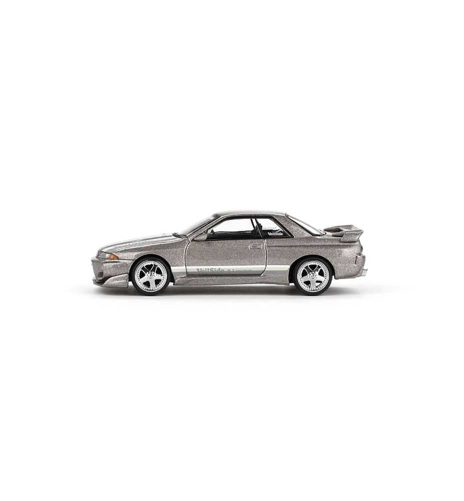 Mini GT 2011 Nissan GT-R (R32) VeilSide Combat C-I Combat Grey 1:64
