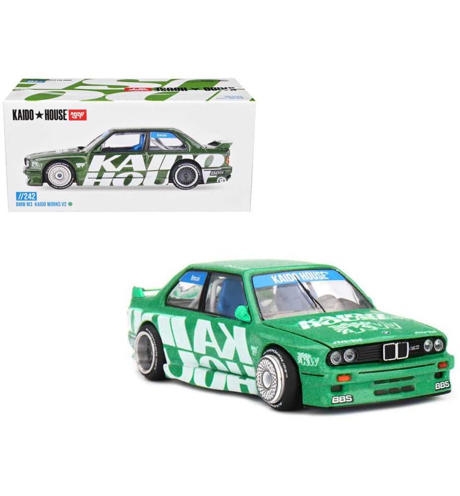 Mini GT Kaido House 1989 BMW M3 (E30) KW BBS Kaido Works V2 1:64