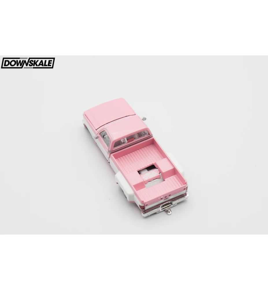 Mini GT Kaido House Chevrolet Silverado Dually Vintage Spec V2 Pink & White 1:64