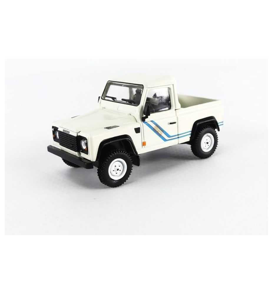 Mini GT Land Rover Defender 90 Pickup White RHD 1:64