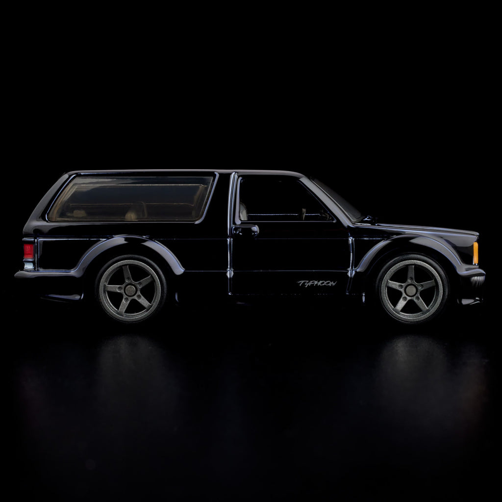 Hot Wheels RLC Exclusive 1992 GMC Typhoon