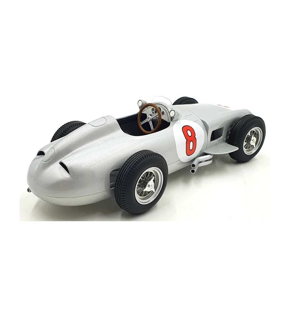Werk83 Mercedes-Benz W196 #8 Fangio 1955 Formula 1 World Champion 1:18