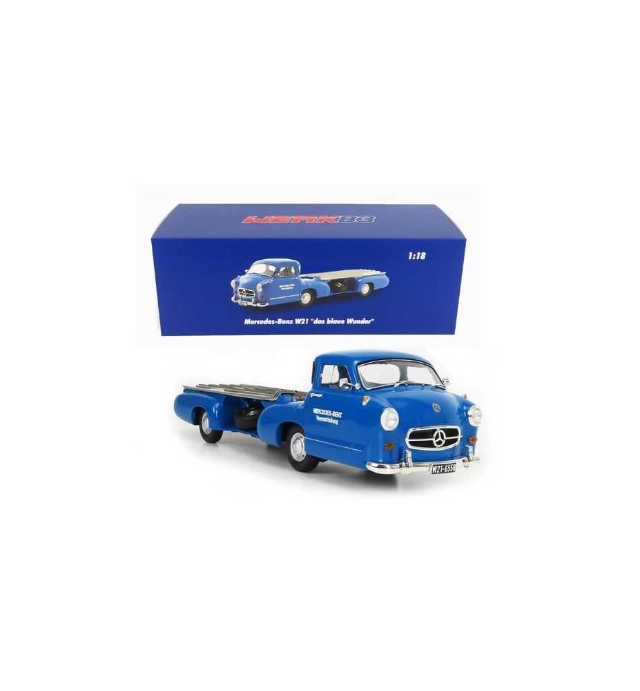 Werk83 Mercedes-Benz Renntransporter Blue Wonder 1:18